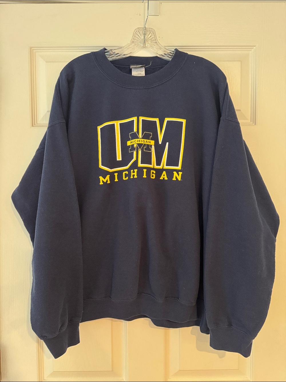 Vintage Proedge Michigan Crewneck Sweatshirt - Navy with Yellow Logo size XL